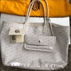 Authentic Goyard Saint Louis PM with pouch